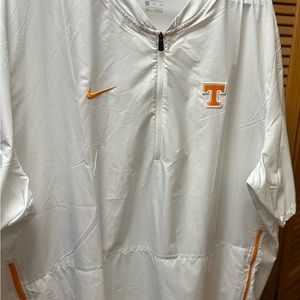 University of Tennessee Lightweight Pullover